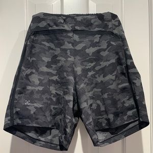 Lululemon men’s training shorts